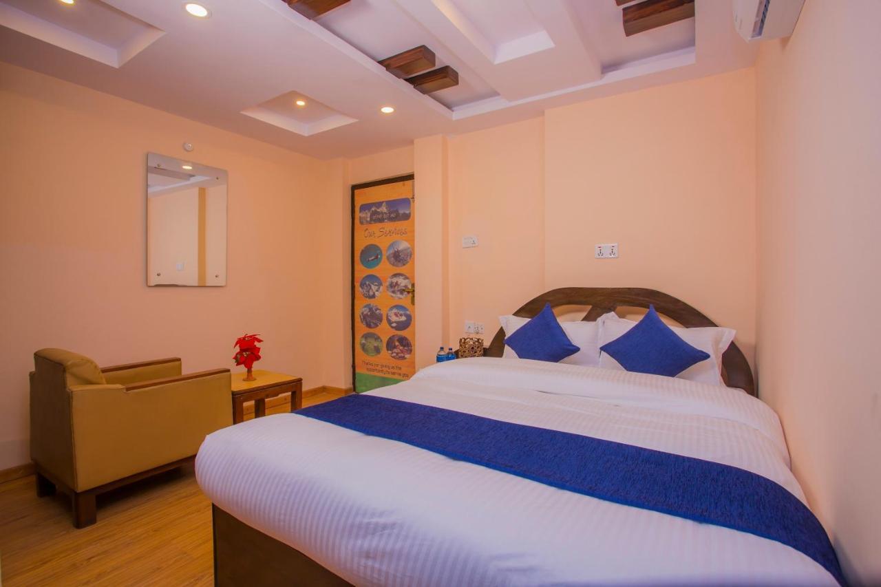 Oyo Hotel Antique Kutty Κατμαντού Εξωτερικό φωτογραφία