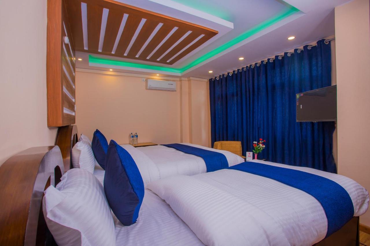 Oyo Hotel Antique Kutty Κατμαντού Εξωτερικό φωτογραφία